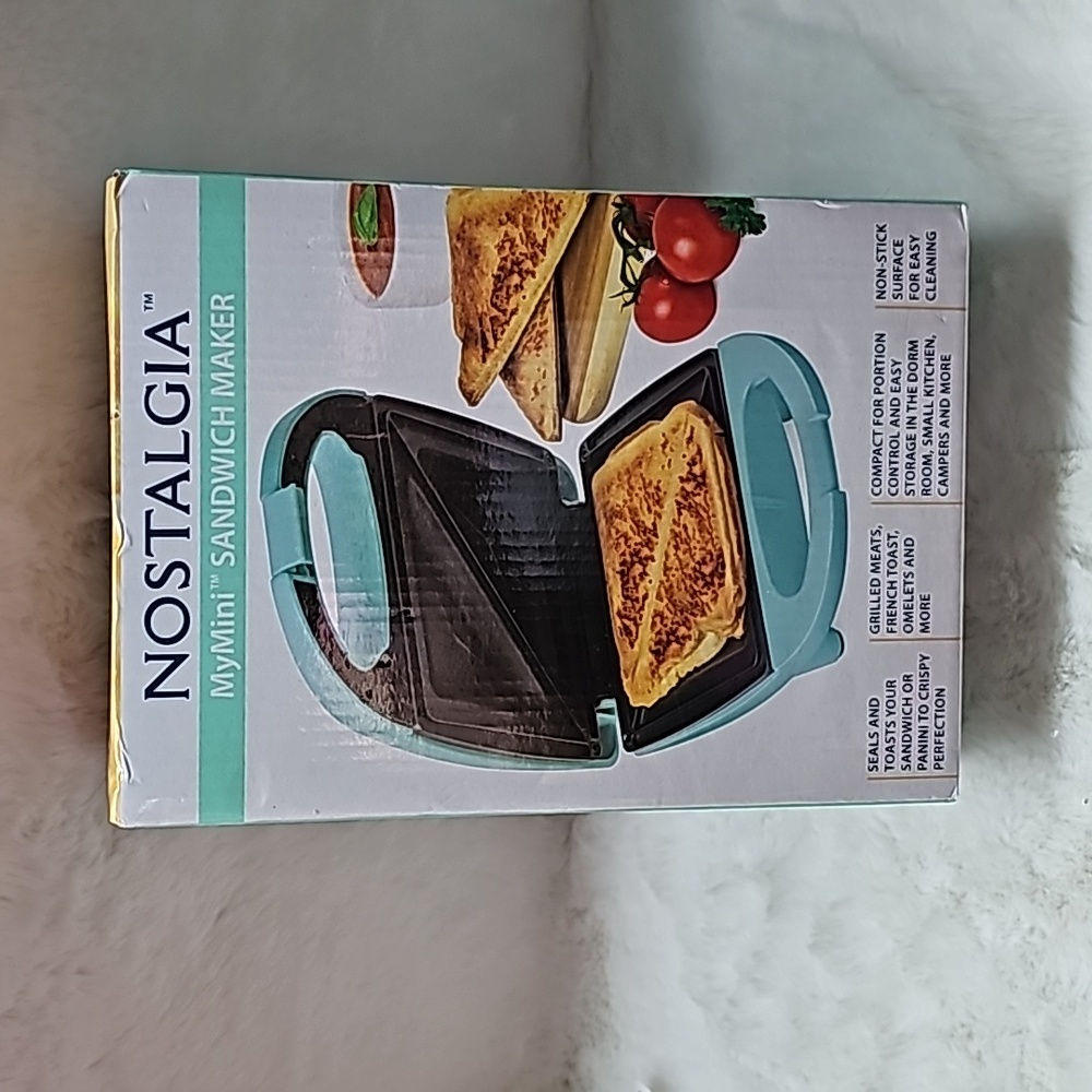 Nostalgia My Mini Sandwich Maker